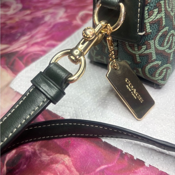 Coach crossbody bag - Picture 4 of 7
